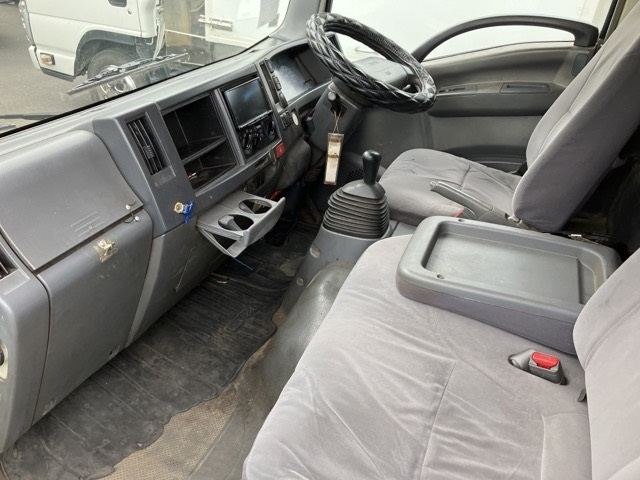 ISUZU
