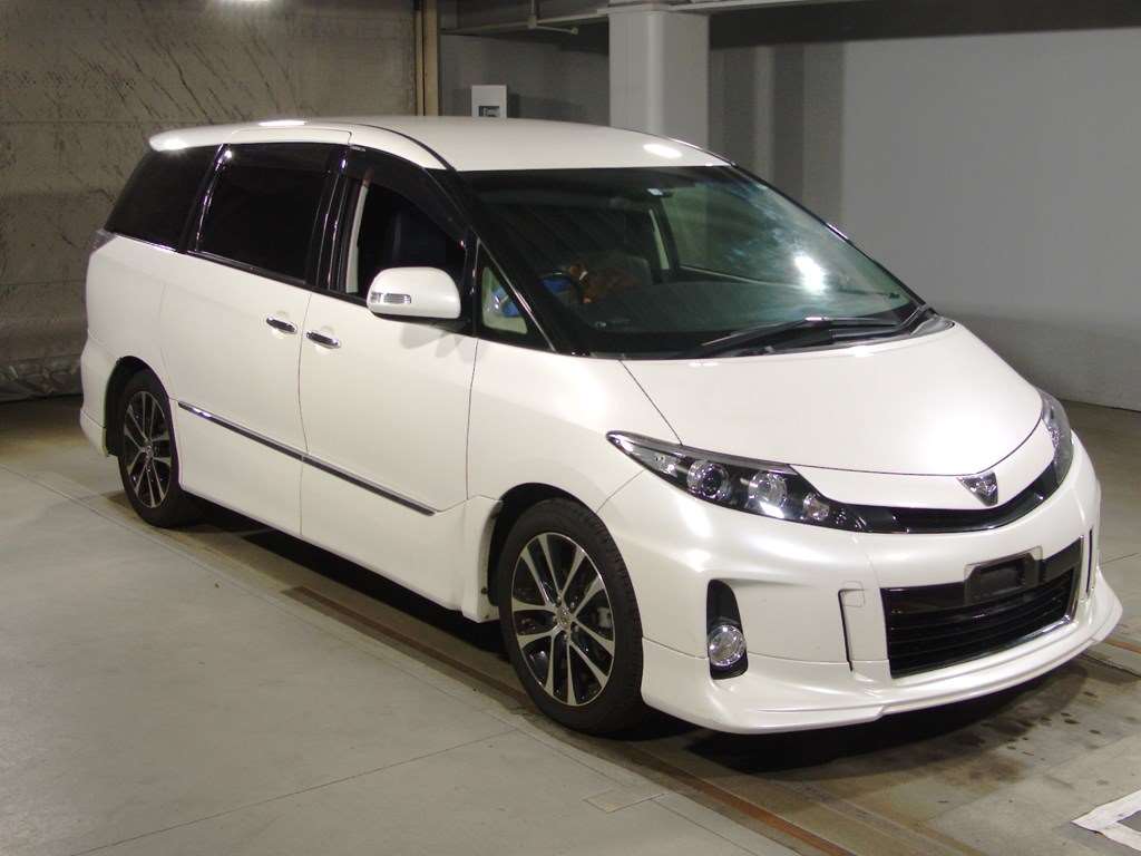 TOYOTA ESTIMA