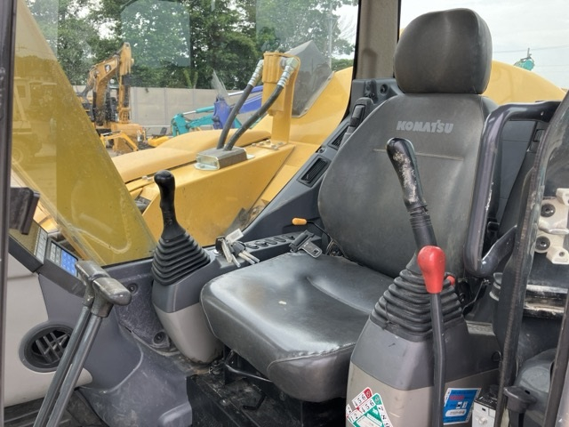 KOMATSU EASY SHOVEL