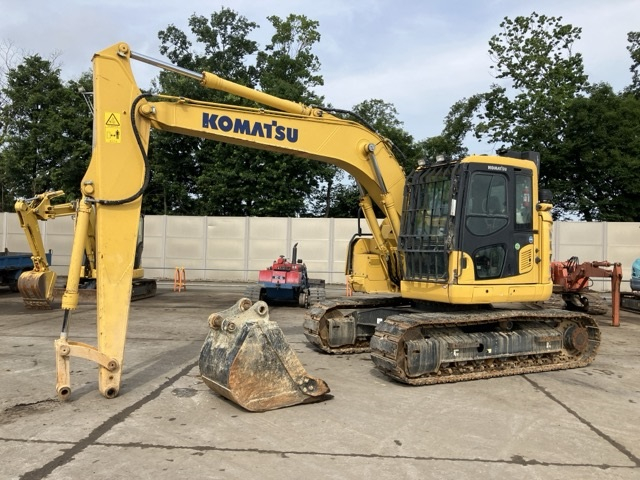 KOMATZU EASY SHOVEL