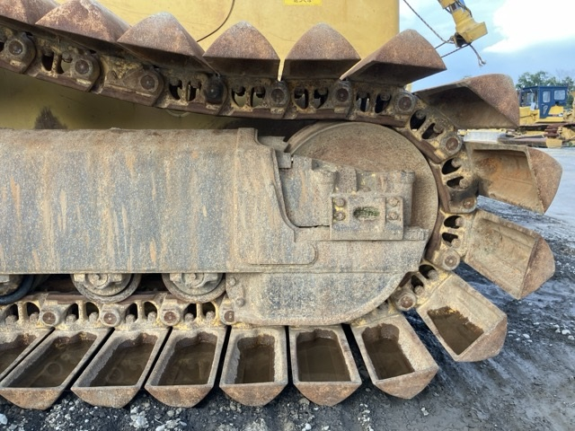 KOMATSU BULLDOZER