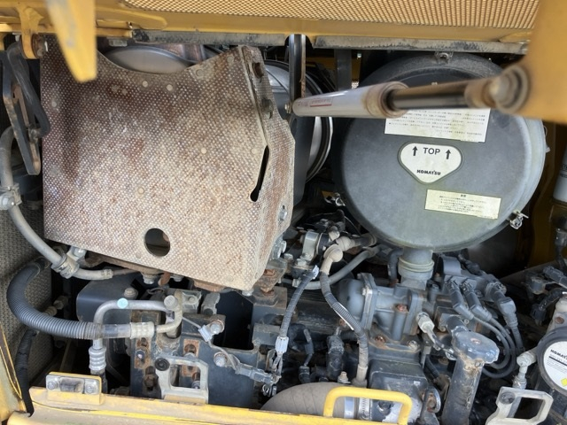 KOMATSU BULLDOZER