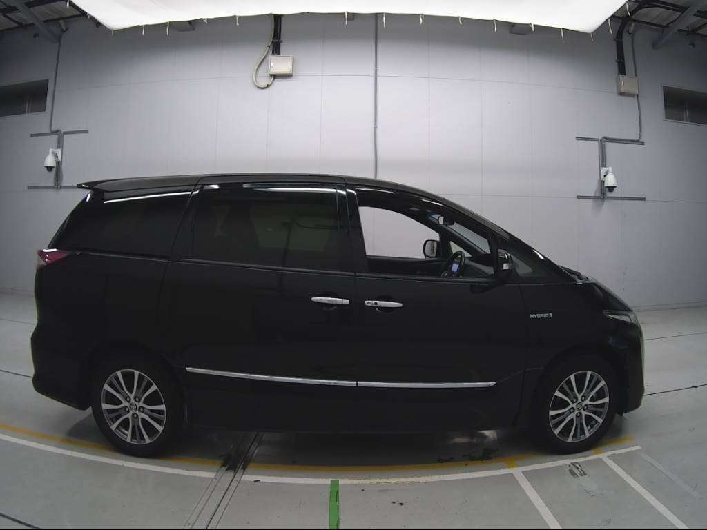 TOYOTA ESTIMA HYBRID