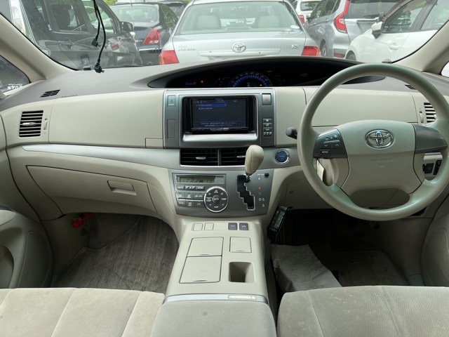 TOYOTA ESTIMA HYBRID