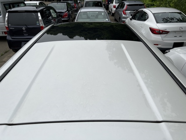 TOYOTA ESTIMA HYBRID