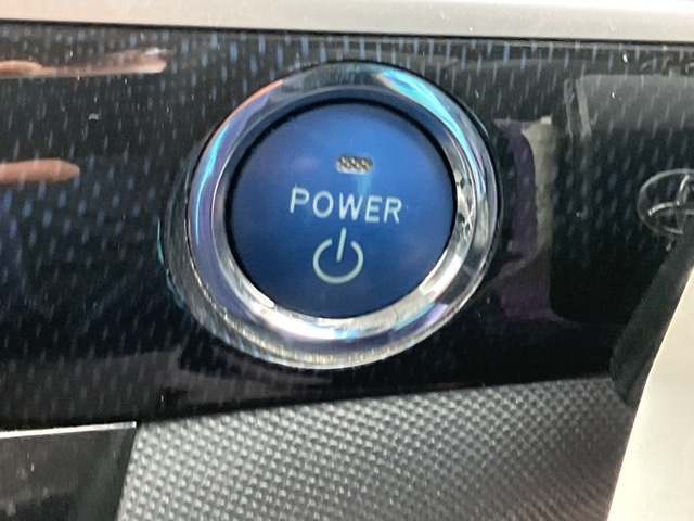 TOYOTA ESTIMA HYBRID
