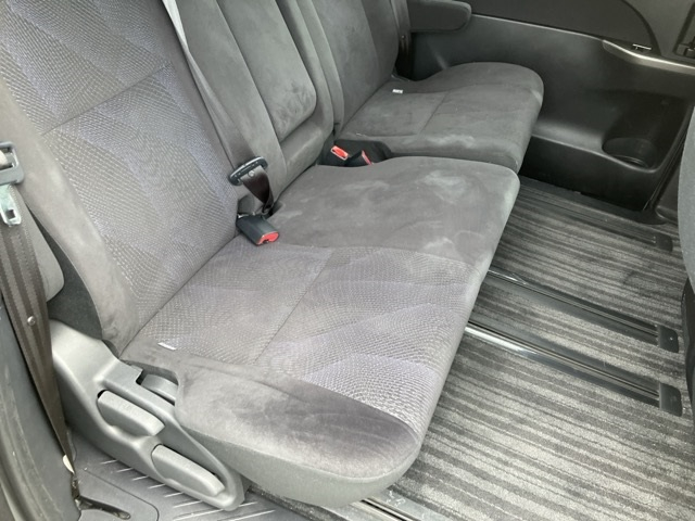 TOYOTA ESTIMA HYBRID