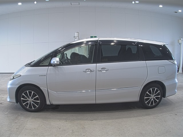 TOYOTA ESTIMA HYBRID
