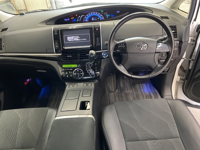 TOYOTA ESTIMA HYBRID