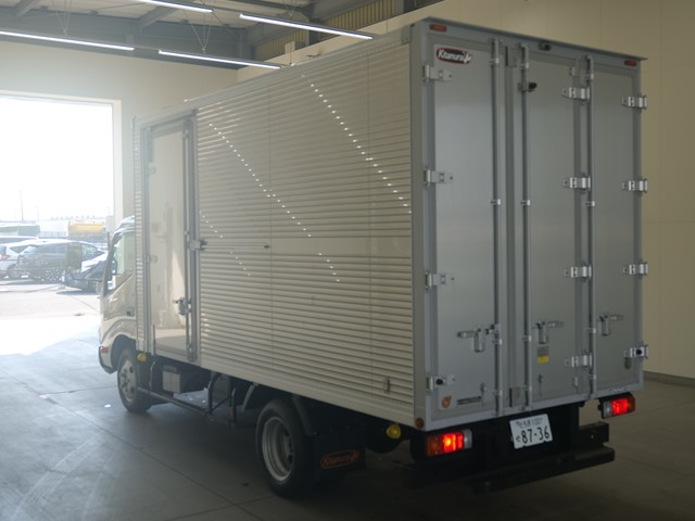 TOYOTA DYNA