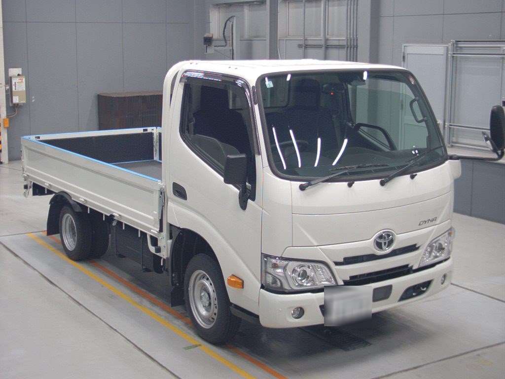 TOYOTA DYNA