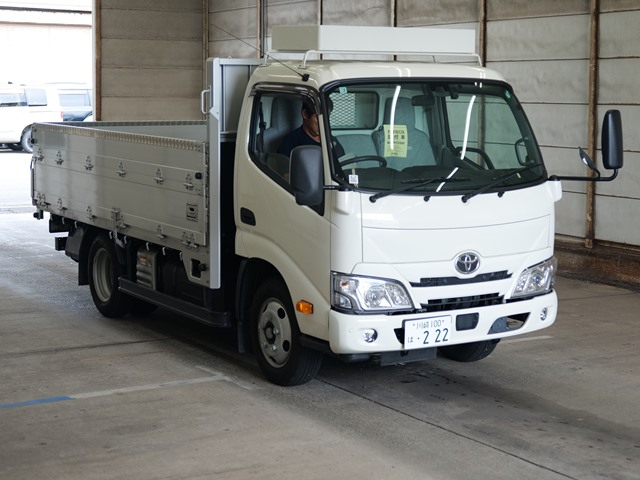 TOYOTA DYNA