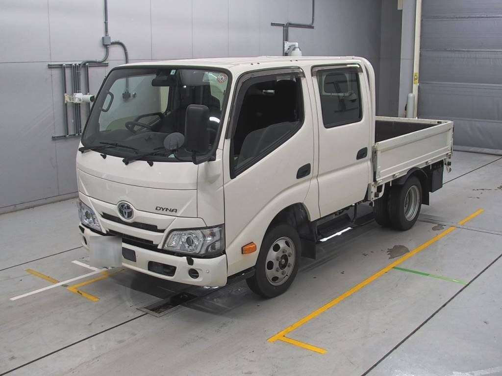 TOYOTA DYNA