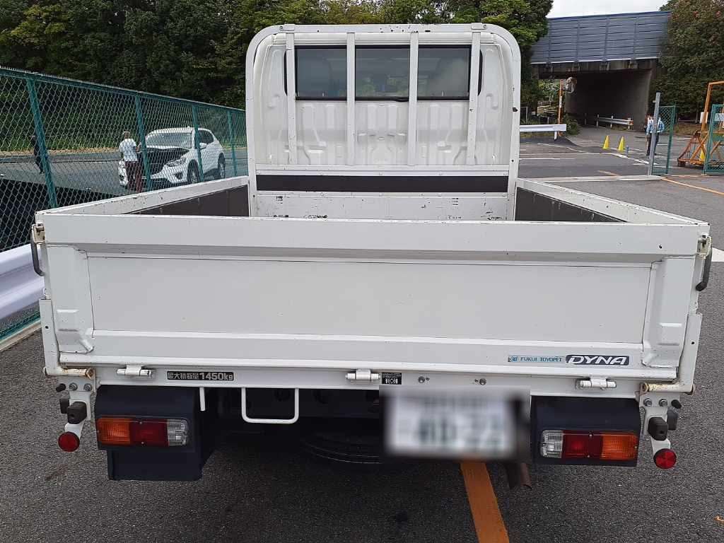 TOYOTA DYNA