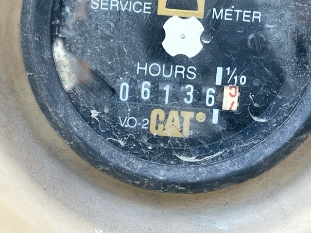 CAT EXCAVATOR
