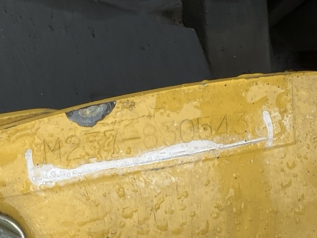 KOMATSU ELECTRIC FORKLIFT