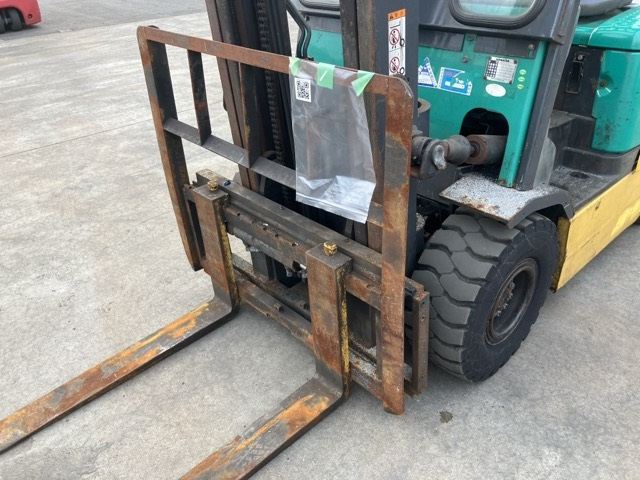KOMATSU ELECTRIC FORKLIFT