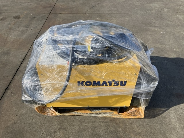 KOMATSU ELECTRIC FORKLIFT