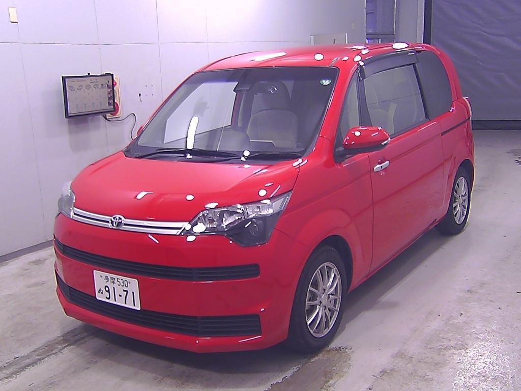 TOYOTA SPADE