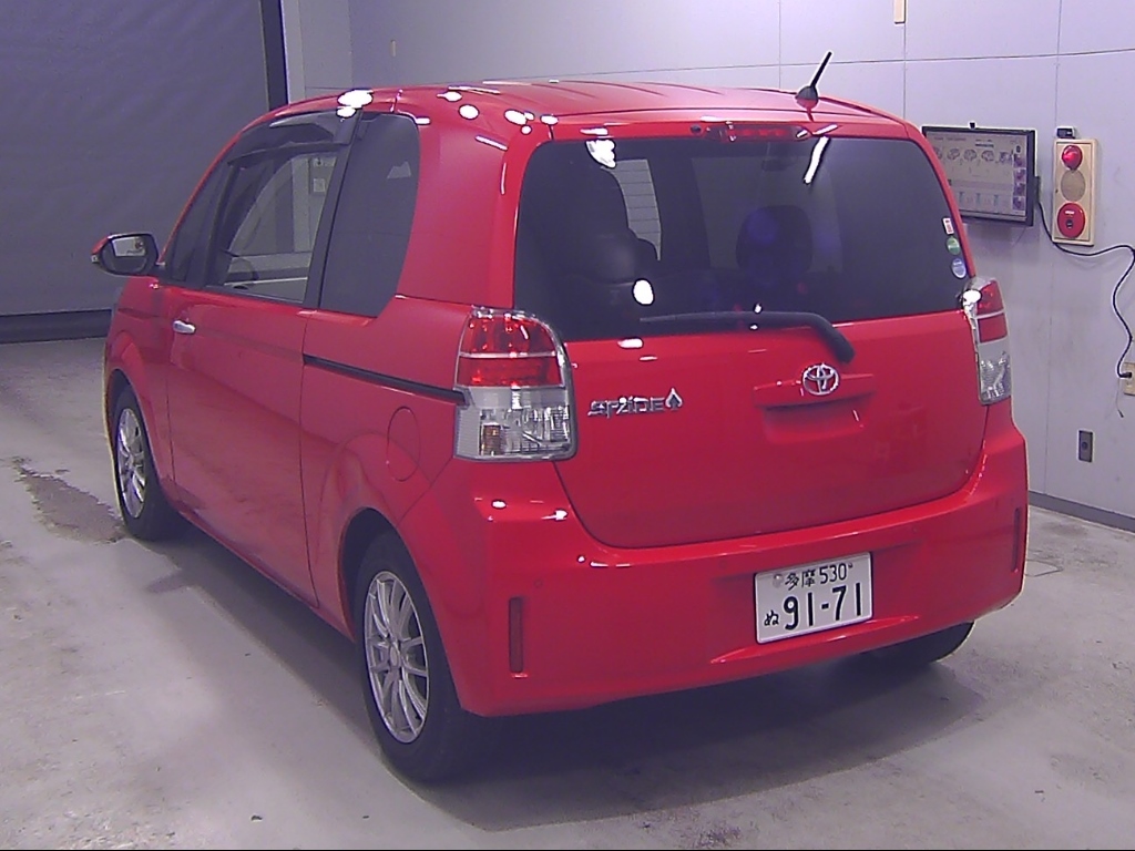 TOYOTA SPADE