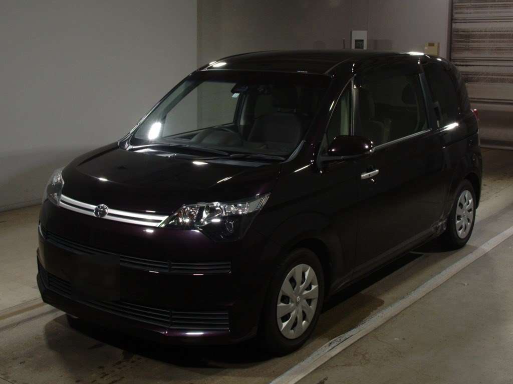 TOYOTA SPADE 