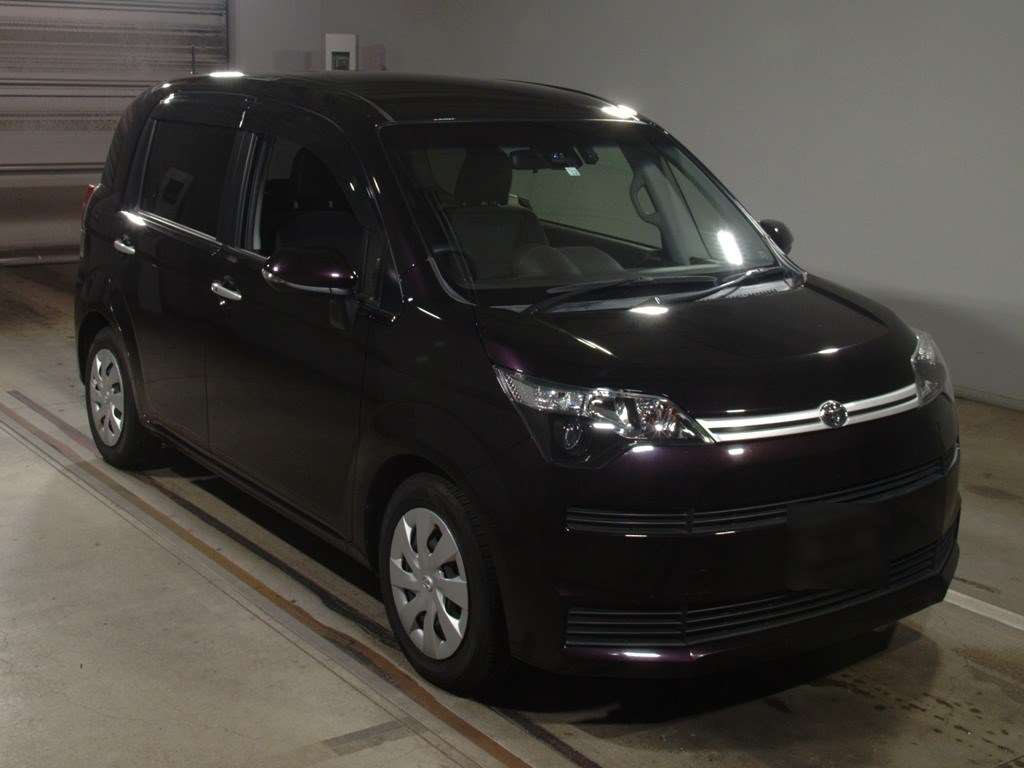 TOYOTA SPADE