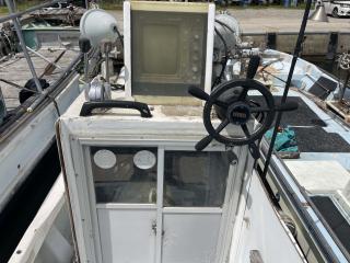 Yamaha Japanese boat 27 feet