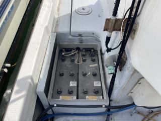 Yamaha Japanese boat 27 feet