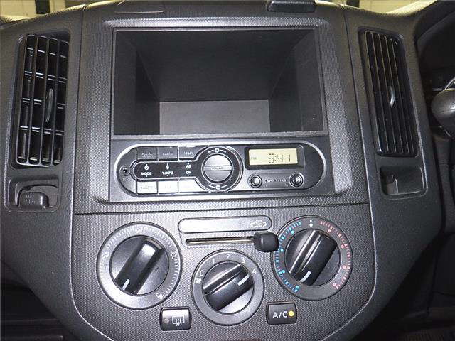 NISSAN AD WAGEN
