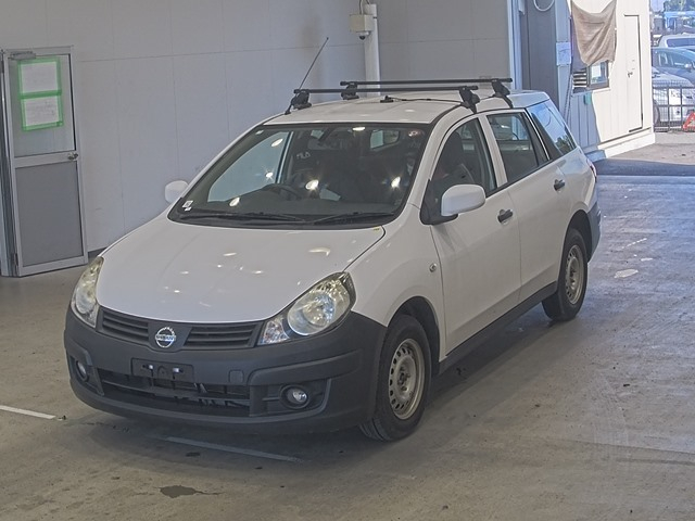NISSAN AD WAGEN