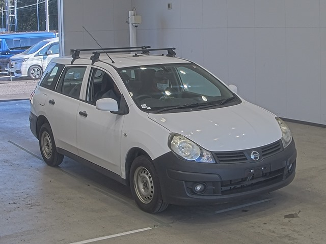 NISSAN AD WAGEN