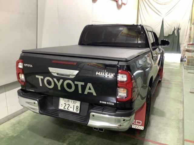 TOYOTA HILUX　2021