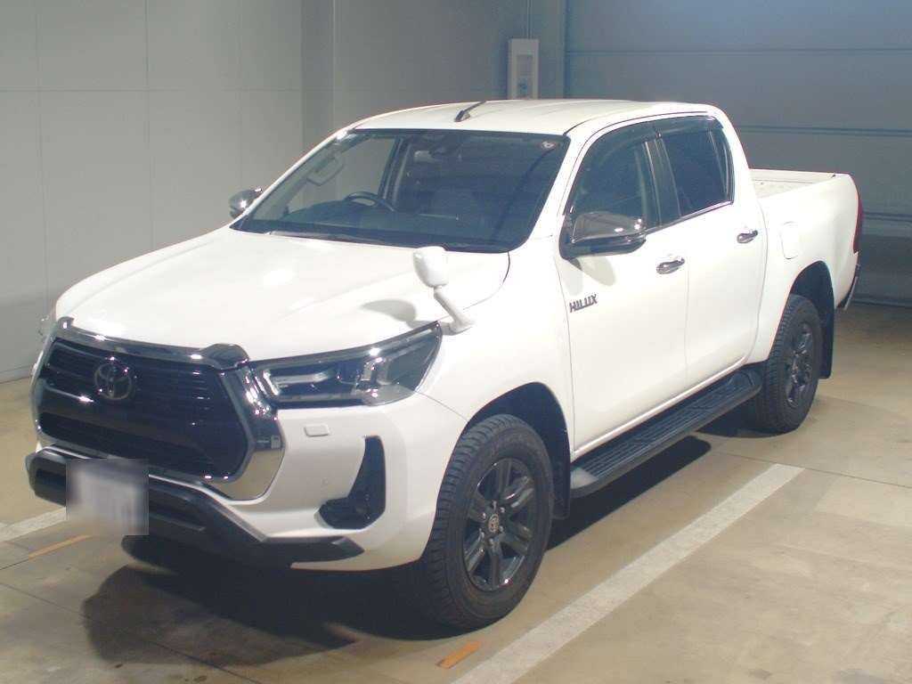 TOYOTA HILUX　2021