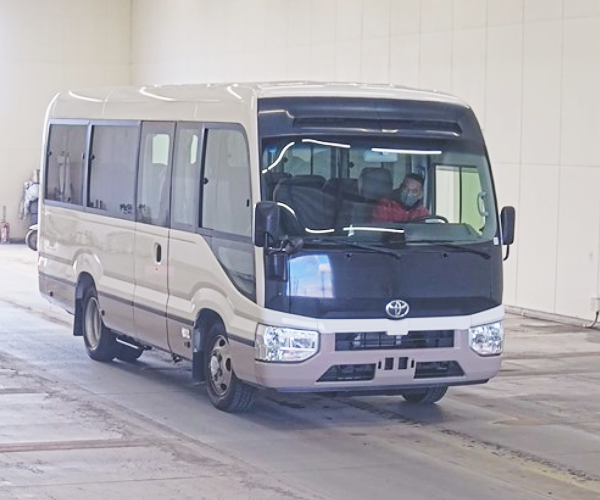 TOYOTA COASTER 2020
