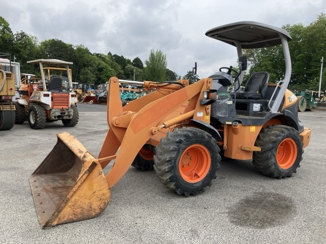 MINI WHEEL LOADER TCM